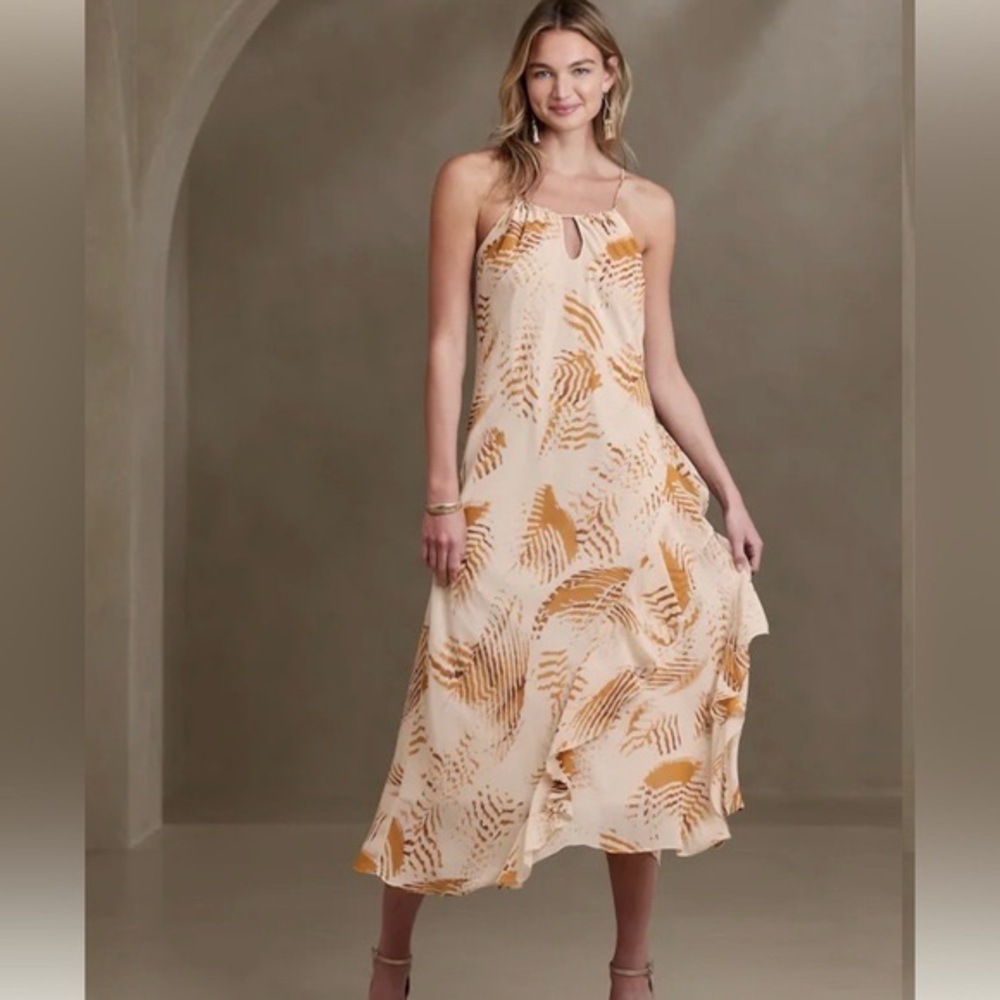 Banana Republic Factory Tall Sleeveless Ruffle Detail Lightweight Maxi Dress